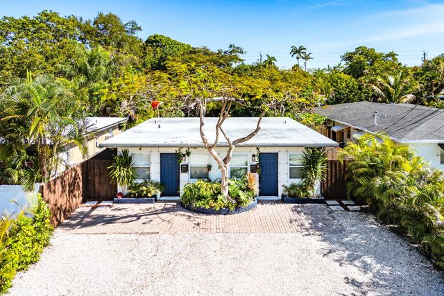 1545 NE 32nd Street 2, Oakland Park, FL 33334