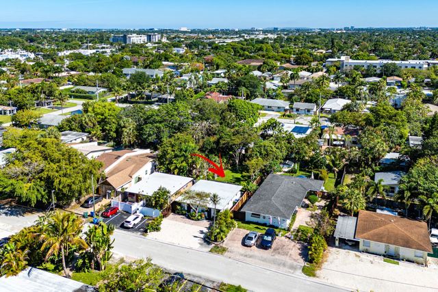 1545 NE 32nd Street 2, Oakland Park, FL 33334