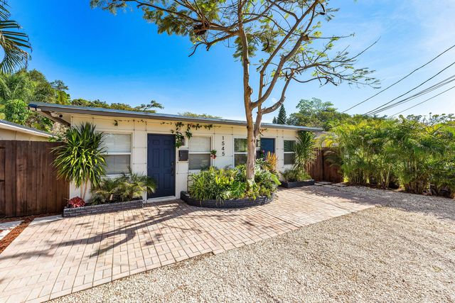 1545 NE 32nd Street 2, Oakland Park, FL 33334