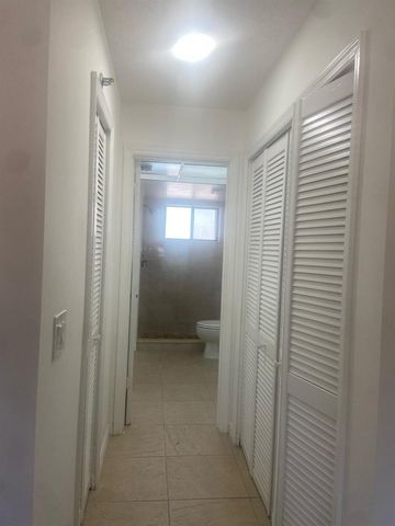 4820 Lucerne Lakes Boulevard W 205, Lake Worth, FL 33467