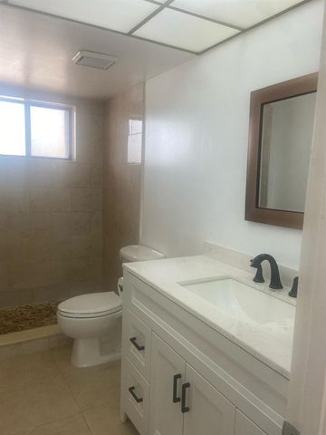 4820 Lucerne Lakes Boulevard W 205, Lake Worth, FL 33467