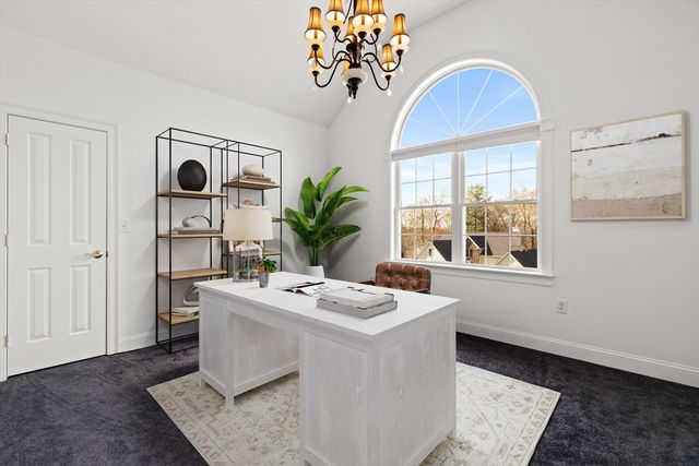 253 Shining Rock Dr, Northbridge, MA 01534