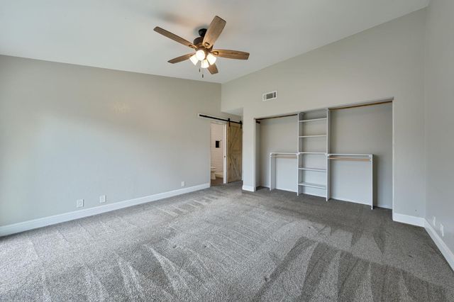 8600 Jade Crest Ct, Elk Grove, CA 95624