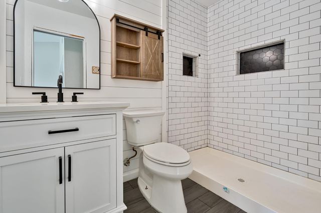 8600 Jade Crest Ct, Elk Grove, CA 95624