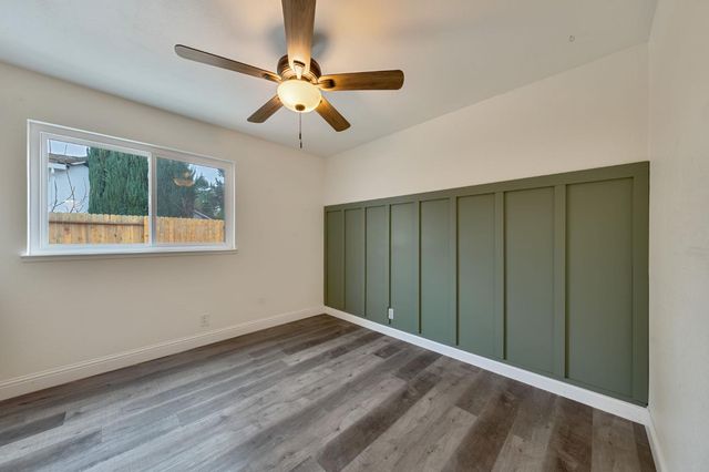 8600 Jade Crest Ct, Elk Grove, CA 95624