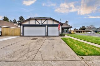 8600 Jade Crest Ct, Elk Grove, CA 95624