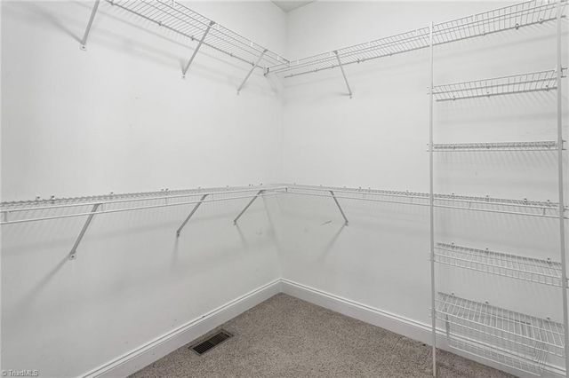 6003 Red Oak Court, Kernersville, NC 27284