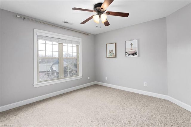 6003 Red Oak Court, Kernersville, NC 27284