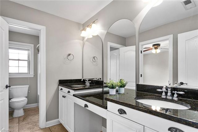 6003 Red Oak Court, Kernersville, NC 27284