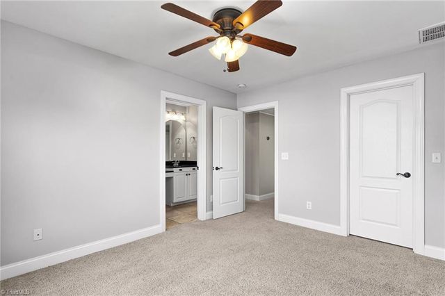 6003 Red Oak Court, Kernersville, NC 27284