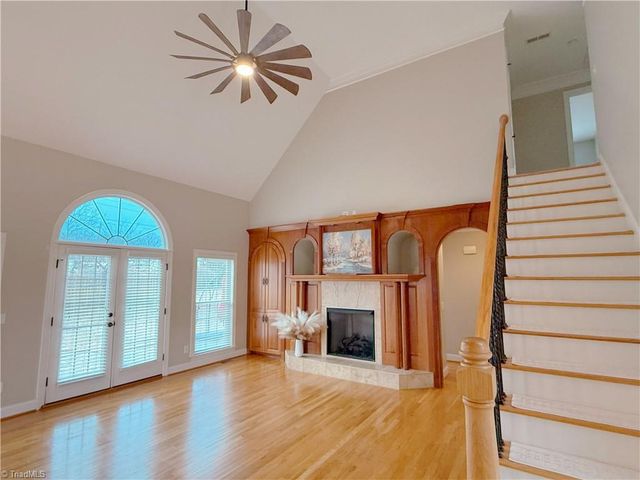 6003 Red Oak Court, Kernersville, NC 27284