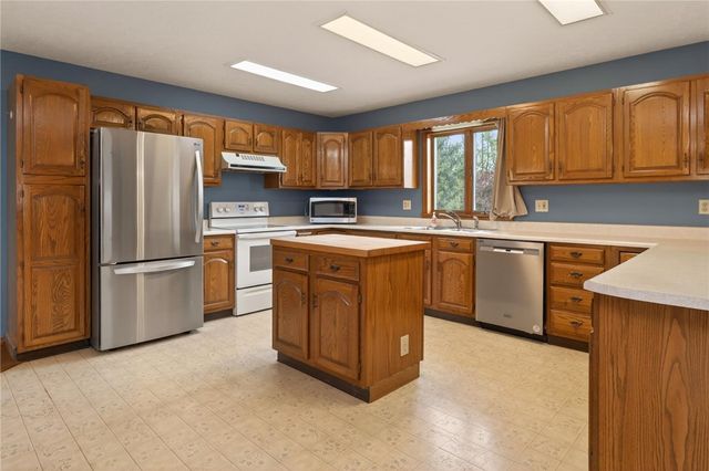 2032 Falkey Road, Phelps, NY 14532