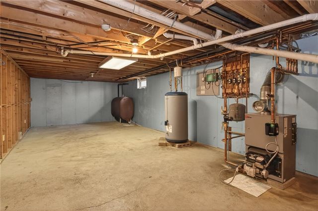 2032 Falkey Road, Phelps, NY 14532