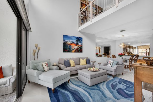 906 N Windermere Way, Palm Beach Gardens, FL 33418