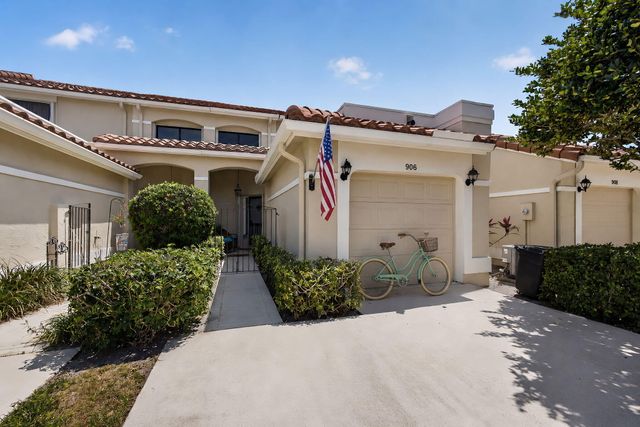 906 N Windermere Way, Palm Beach Gardens, FL 33418