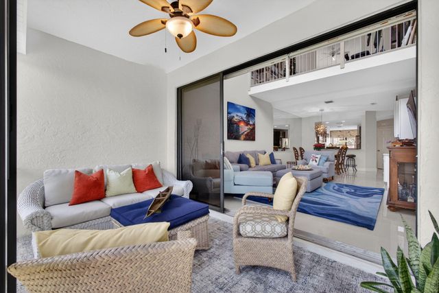 906 N Windermere Way, Palm Beach Gardens, FL 33418