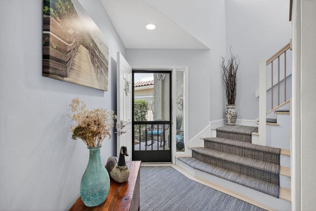 906 N Windermere Way, Palm Beach Gardens, FL 33418