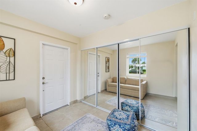 1009 Mango Isle, Fort Lauderdale, FL 33315