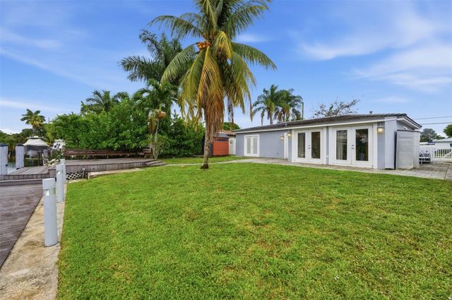 1009 Mango Isle, Fort Lauderdale, FL 33315