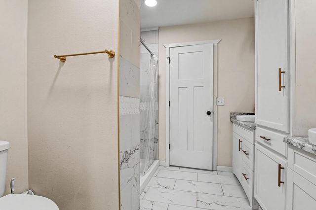 2517 N Prospect Avenue, Springfield, MO 65803