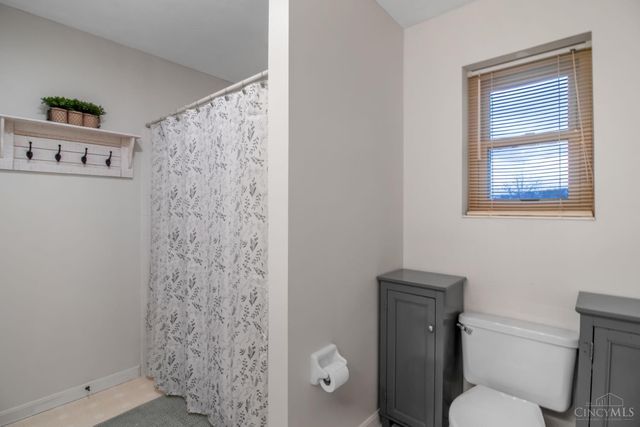 5556 Shady Meadows Drive, Fairfield Twp, OH 45011