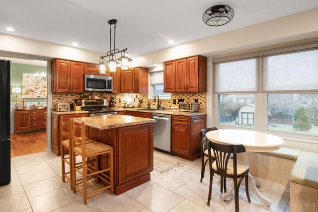 5556 Shady Meadows Drive, Fairfield Twp, OH 45011