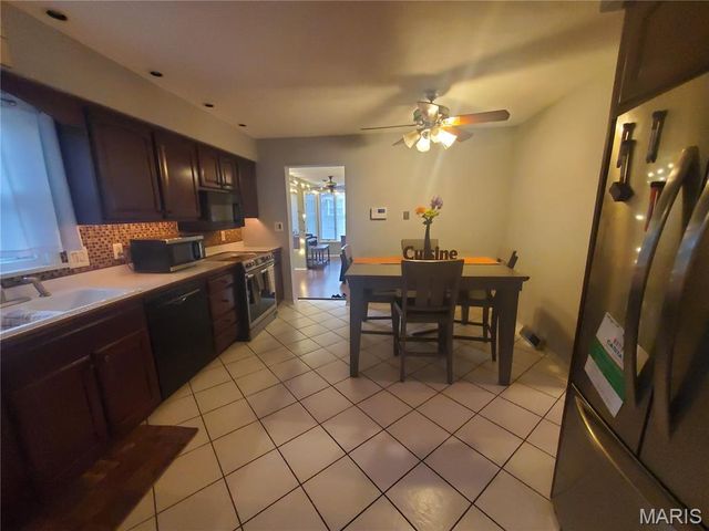 217 Gettysburg Road, Belleville, IL 62226