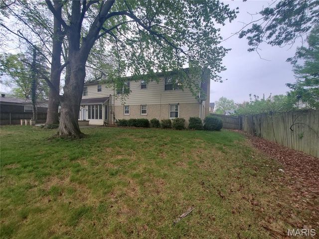 217 Gettysburg Road, Belleville, IL 62226