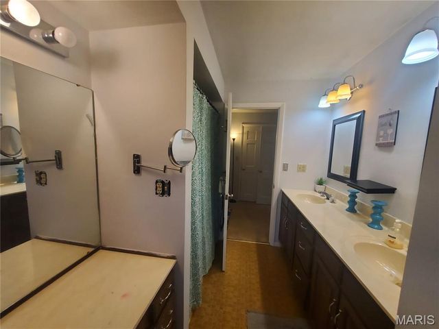 217 Gettysburg Road, Belleville, IL 62226