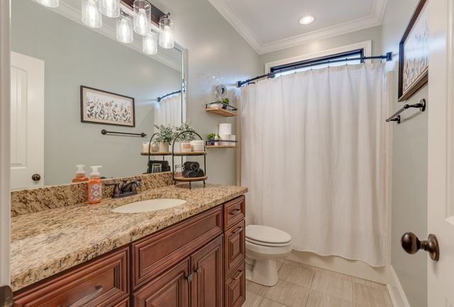 147 Fountain Brooke Dr, Hendersonville, TN 37075
