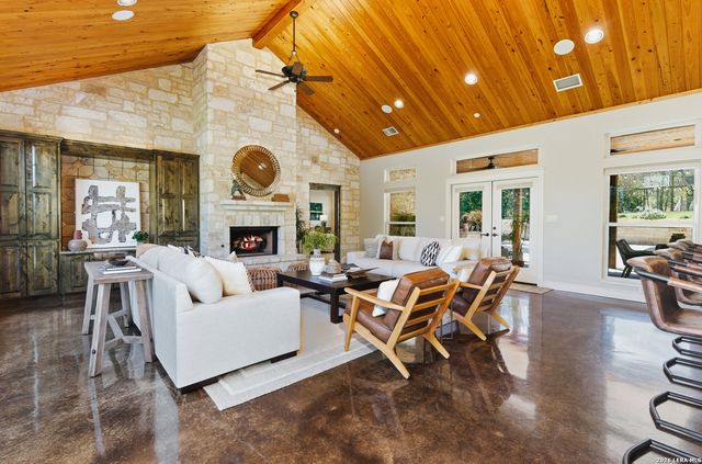 333 Pike, San Antonio, TX 78209