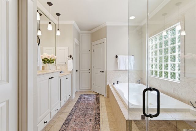 333 Pike, San Antonio, TX 78209