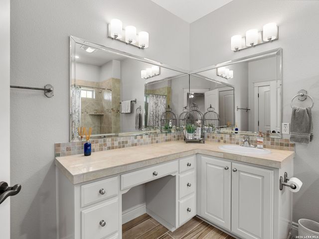 333 Pike, San Antonio, TX 78209