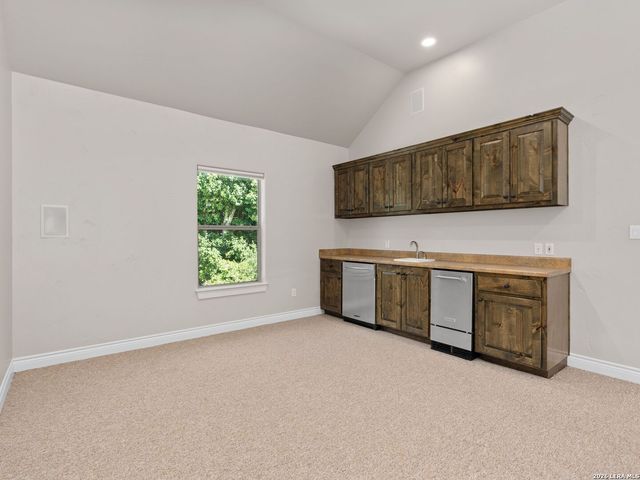 333 Pike, San Antonio, TX 78209