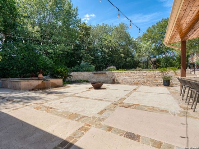 333 Pike, San Antonio, TX 78209