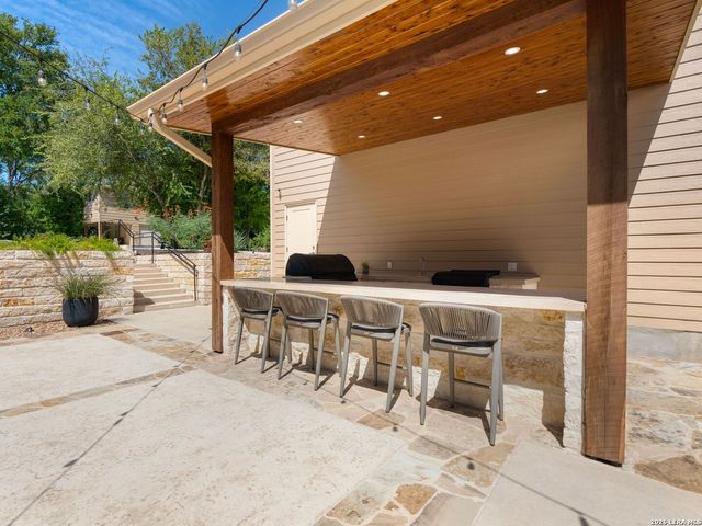 333 Pike, San Antonio, TX 78209