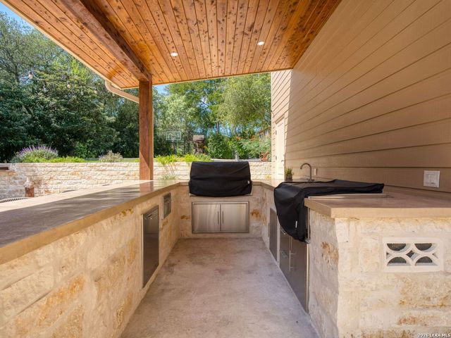 333 Pike, San Antonio, TX 78209