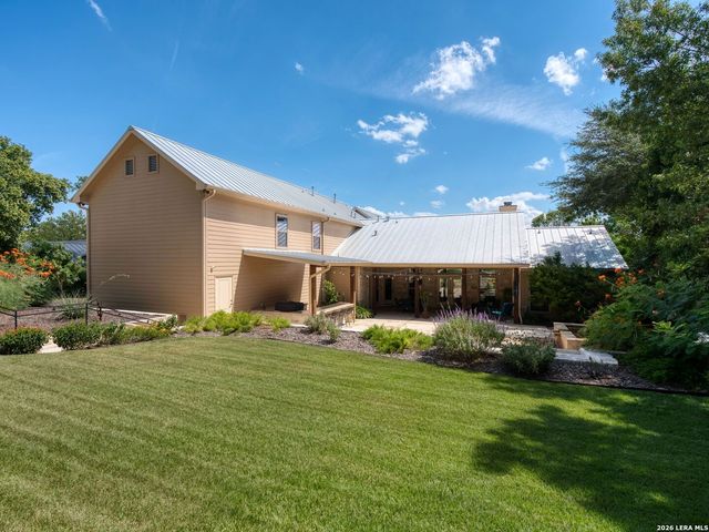 333 Pike, San Antonio, TX 78209