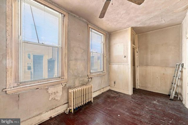 819 S PERCY ST, Philadelphia, PA 19147
