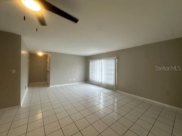 708 LAKEWOOD AVENUE, Tampa, FL 33613