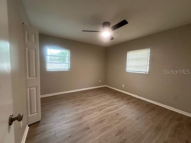 708 LAKEWOOD AVENUE, Tampa, FL 33613