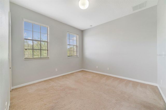 10404 KIPLINGER LANE, Orlando, FL 32829