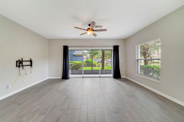 10404 KIPLINGER LANE, Orlando, FL 32829