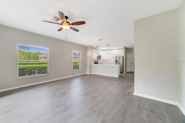 10404 KIPLINGER LANE, Orlando, FL 32829