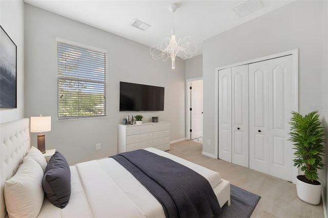 10404 KIPLINGER LANE, Orlando, FL 32829