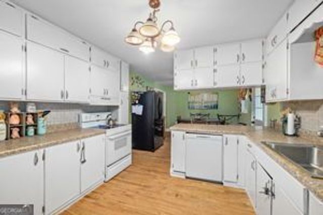 5814 Gailey Drive, Clermont, GA 30527