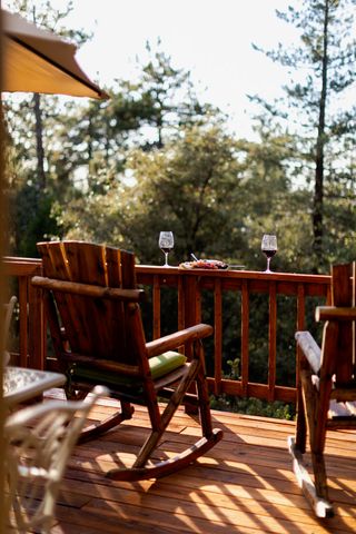 24825 Marion Ridge Road, Idyllwild, CA 92549