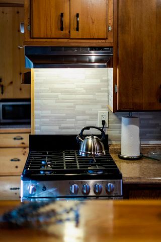 24825 Marion Ridge Road, Idyllwild, CA 92549