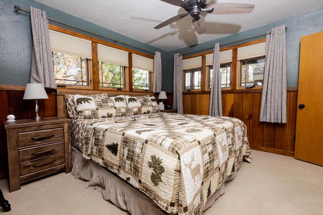 24825 Marion Ridge Road, Idyllwild, CA 92549