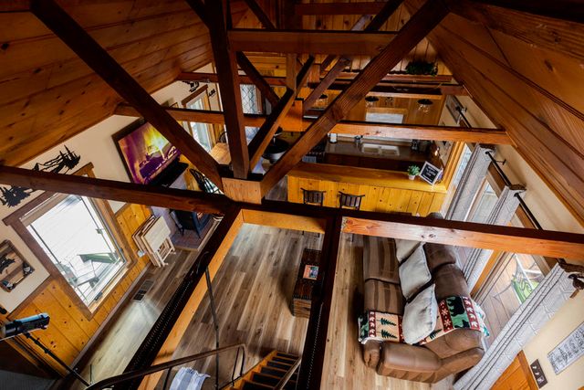 24825 Marion Ridge Road, Idyllwild, CA 92549